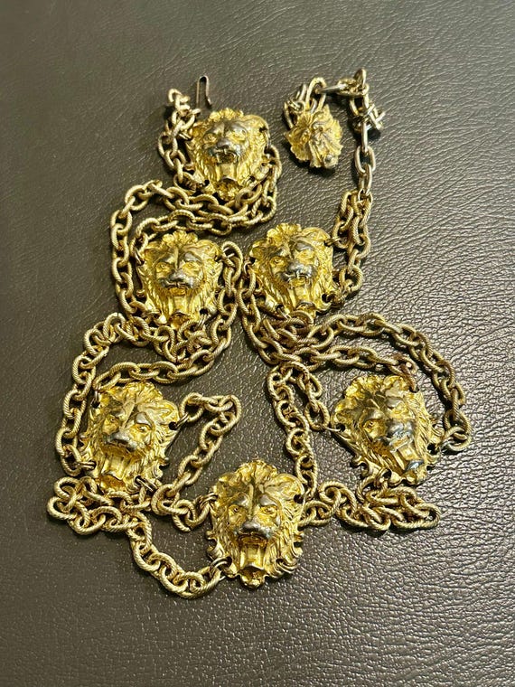 Vintage Lion Head on a Chain Korea made 1960\'s 1970\'s, maximalist belt necklace s-l1200.jpg main image 4