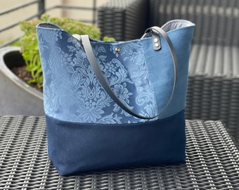 Tote bag en patchwork de tejidos tapizados y jeans en tonos azules, pieza única!