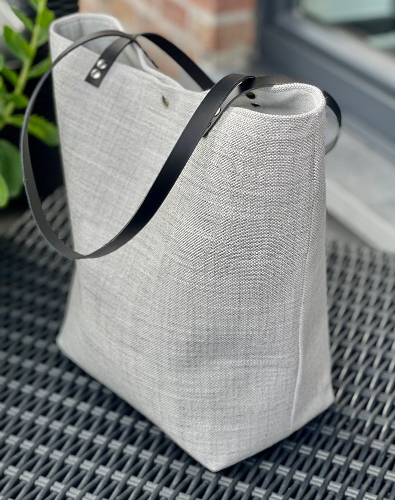 Pearl gray minimalist bag, fabric and leather bag, zipper pocket image 6