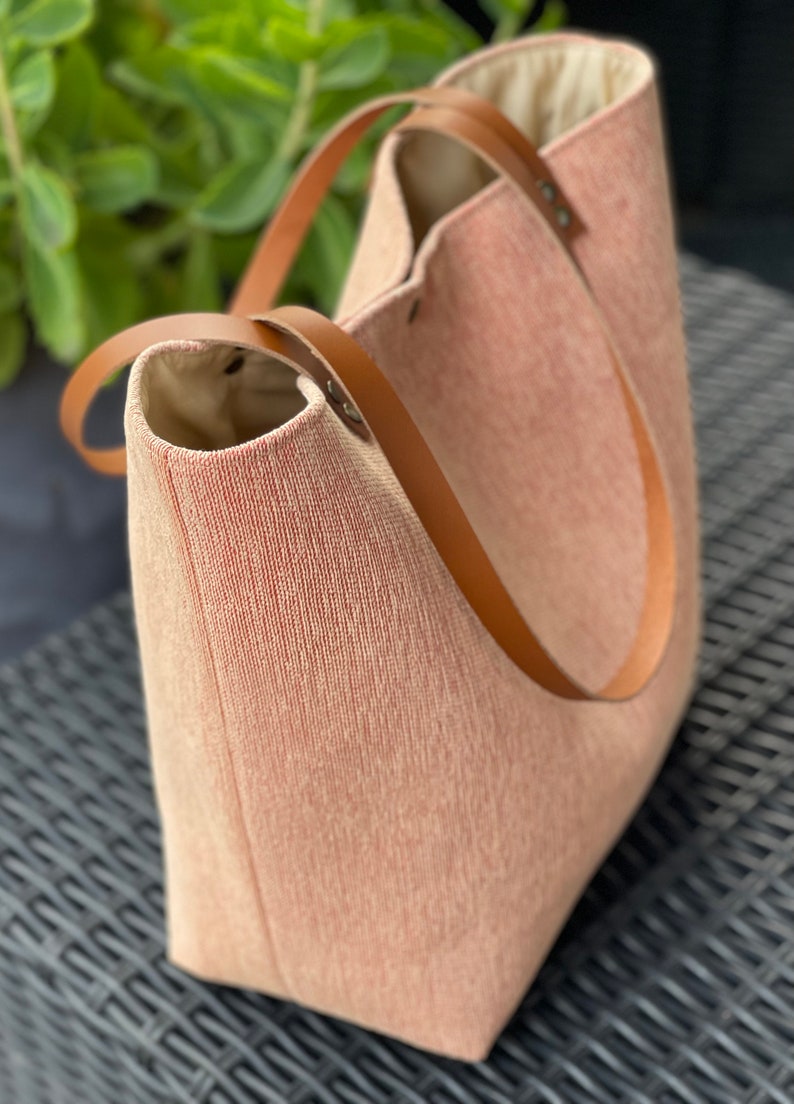 Pastel peach colored fabric bag, zippered pocket, leather handle image 4