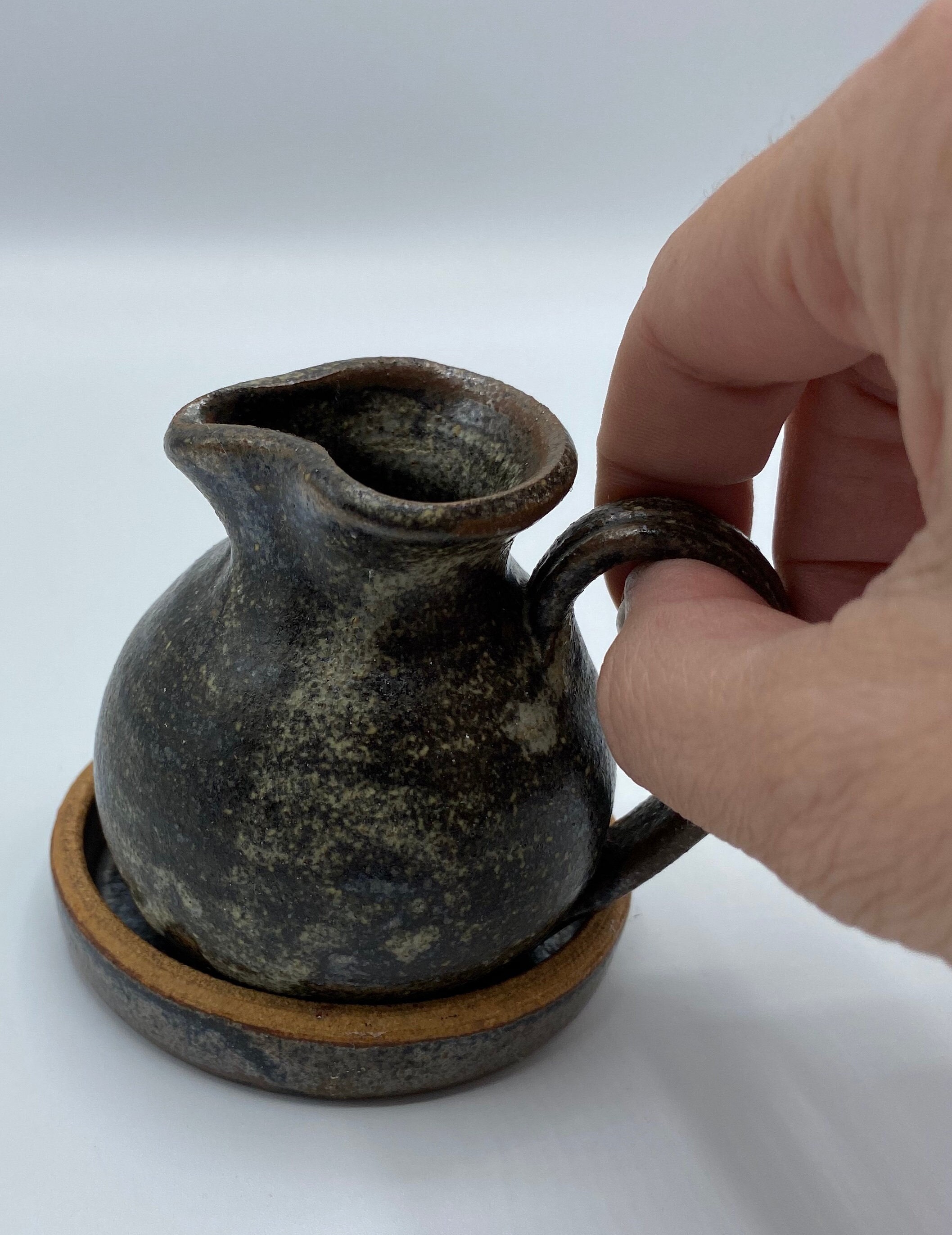 Mini Cruche en Grès Glacé Des Années 70 et Sa Soucoupe/Français Poterie