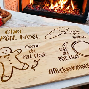 Personalized wooden board to welcome Santa Claus