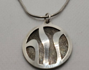 Silver pendant and silver chain