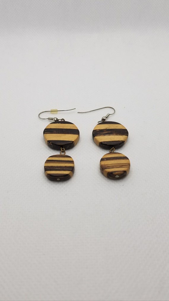 Wooden handmade earrings - image 3