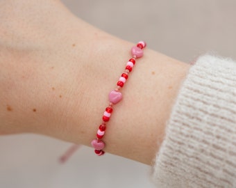 Colorful pearl bracelet "Love Birds" | Miyuki Delica glass beads | Bohemian glass hearts | Cotton bracelet | adjustable macrame knot