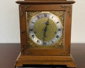 Retro Mid-Century 1970s Seth Thomas Legacy IV Triple Chime 8-Day Fancy Bracket Mantle Tabletop Shelf Clock w Key Original Papers