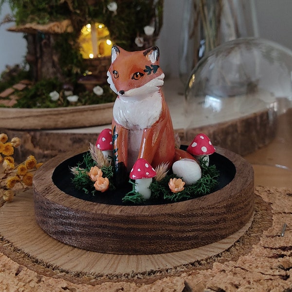 Diorama sous cloche - Renard roux et champignons