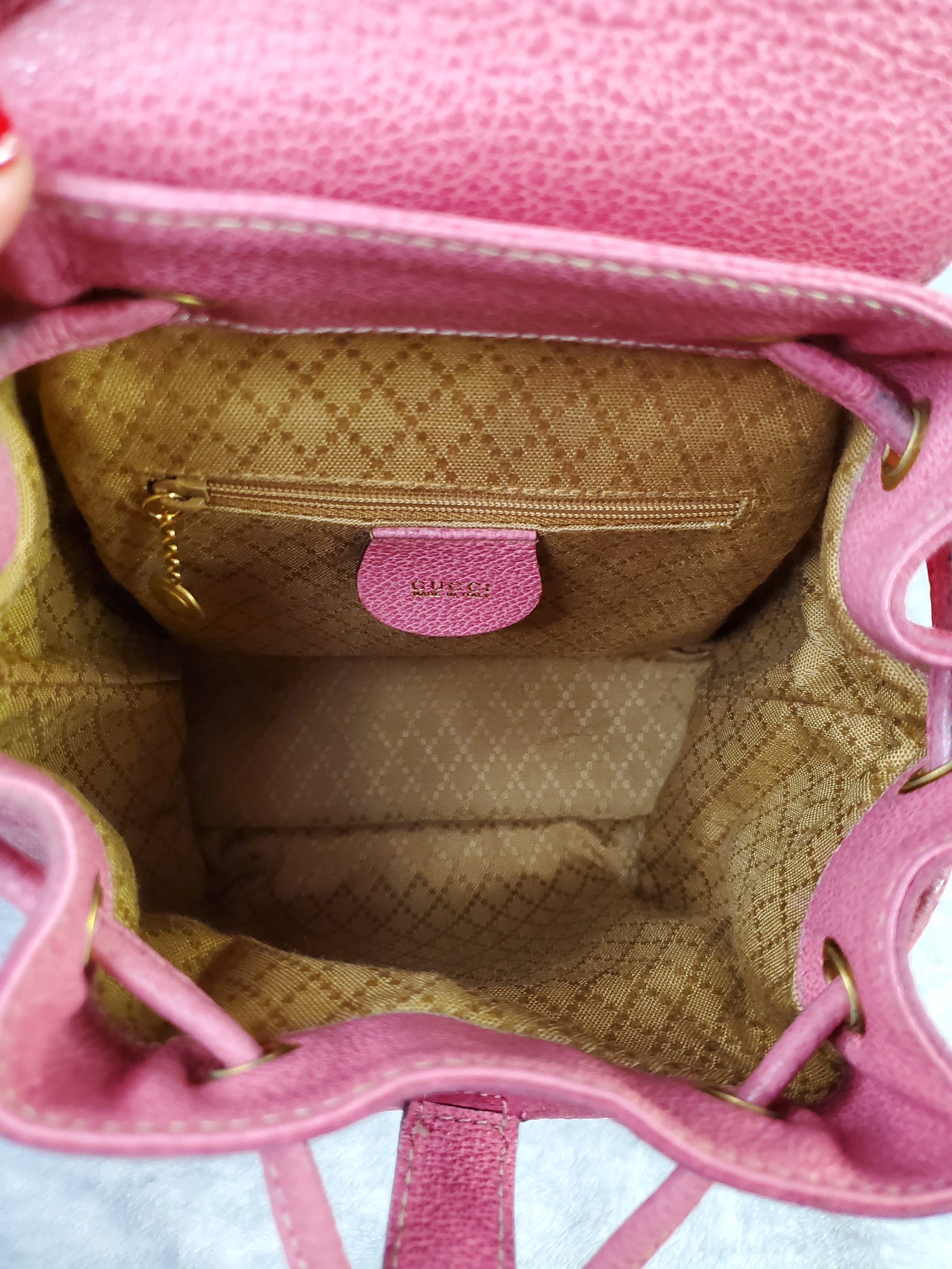Gucci Bamboo Vintage mini backpack in fuchsia pink suede Gucci Handbags – Annamh Archive main image 2