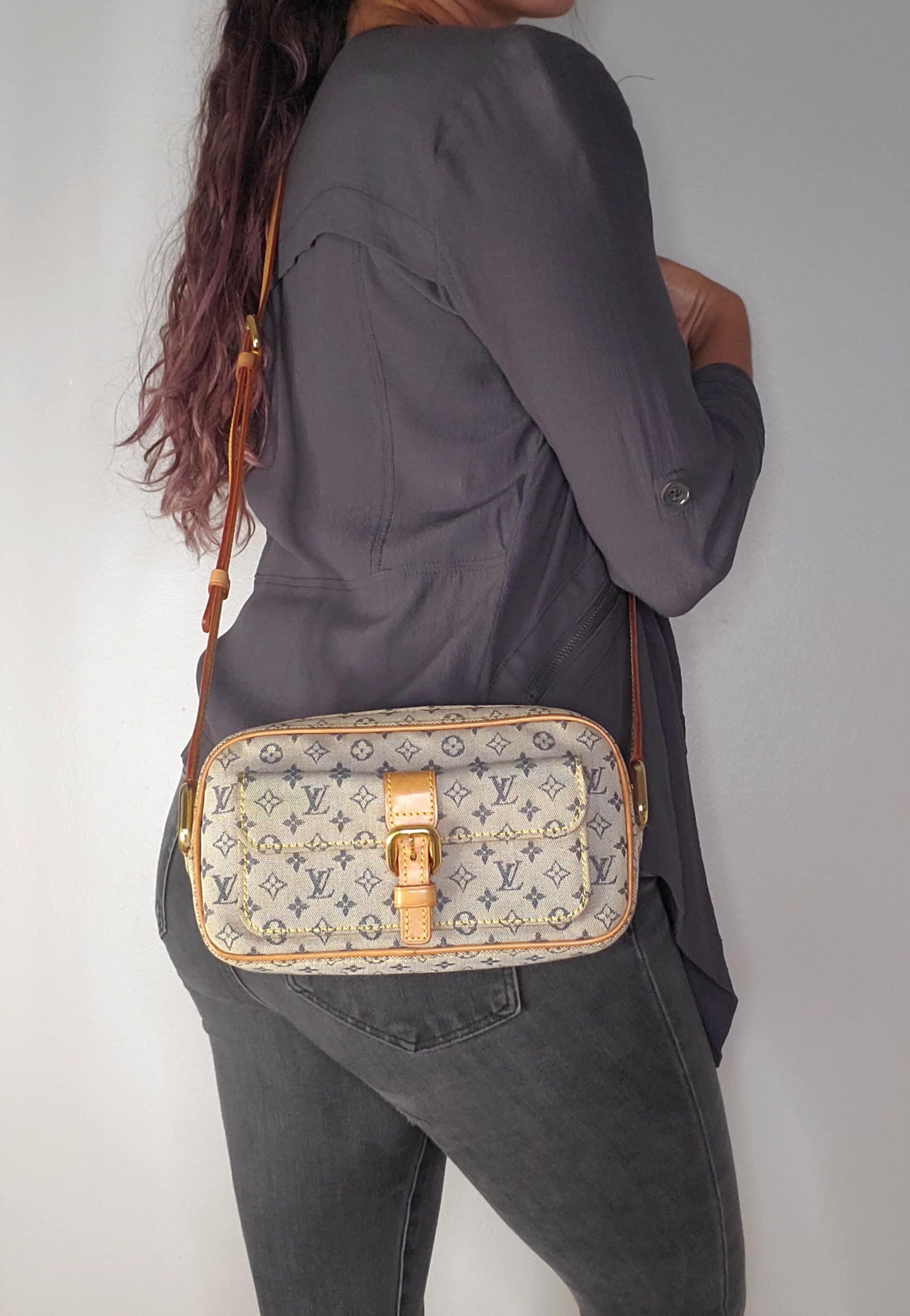 Authentic Vintage Louis Vuitton Monogram Mini Juliette MM Authentic Vintage Louis Vuitton Monogram Mini Juliette MM