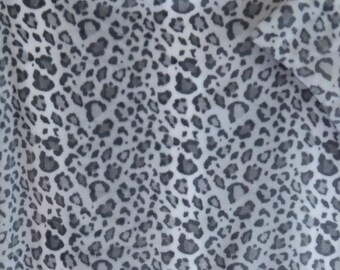 Extremely Soft Snow Leopard Fleece Blanket - Pet, Child, Toddler, Baby