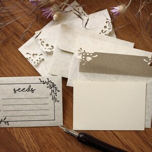 25 Mini Seed Envelopes with Cards, Handmade Seed Saving Envelopes, Party Favor Envelopes, Gardening gift, Parchment Natural paper color