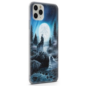 May include: A clear phone case with a design of two wolves howling at the moon in a forest setting. The moon is full and bright, and the sky is filled with stars.