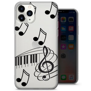 Pu&ograve; includere: Una custodia per telefono trasparente con un design musicale in bianco e nero. Il design presenta una chiave di violino, tasti di pianoforte e note musicali.
