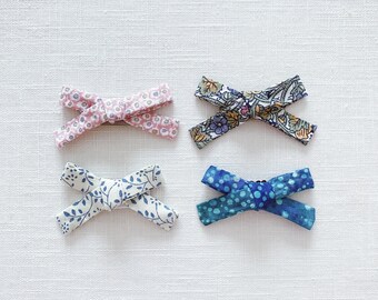 Organic cotton handmade bow hair clips for babies and toddlers with fine hair