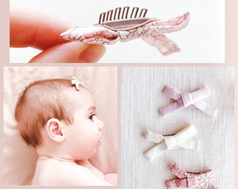 Set van drie handgemaakte zachte mini-strikhaarspeldjes voor baby's met fijn haar, gemaakt van Liberty of London-katoen