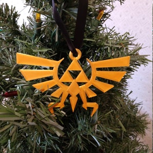 3D Printed Triforce Crest Ornament
