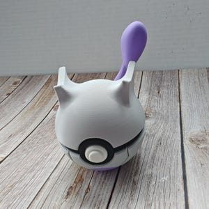 3D-printade animebollar: Mewtwo