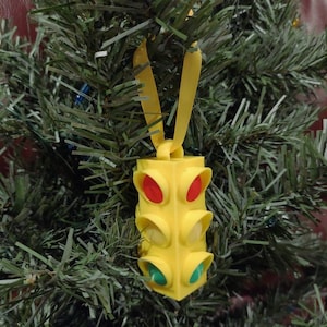 3D Printed Traffic Signal Ornament