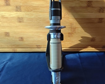 Druk 3D: Składany miecz świetlny inspirowany Shin Hati