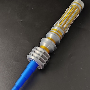 3D Printed: Leia Inspired Collapsing Lightsaber