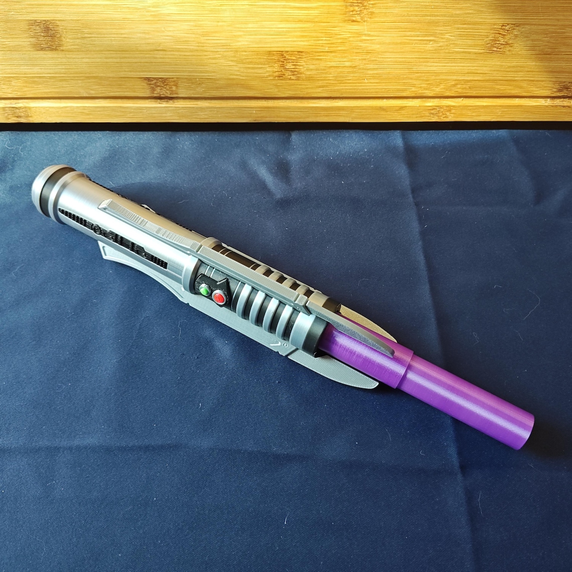 3D Printed: Revan Inspired Collapsing Lightsaber - Etsy