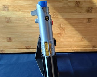3D Printed: Anakin Inspired Collapsing Lightsaber