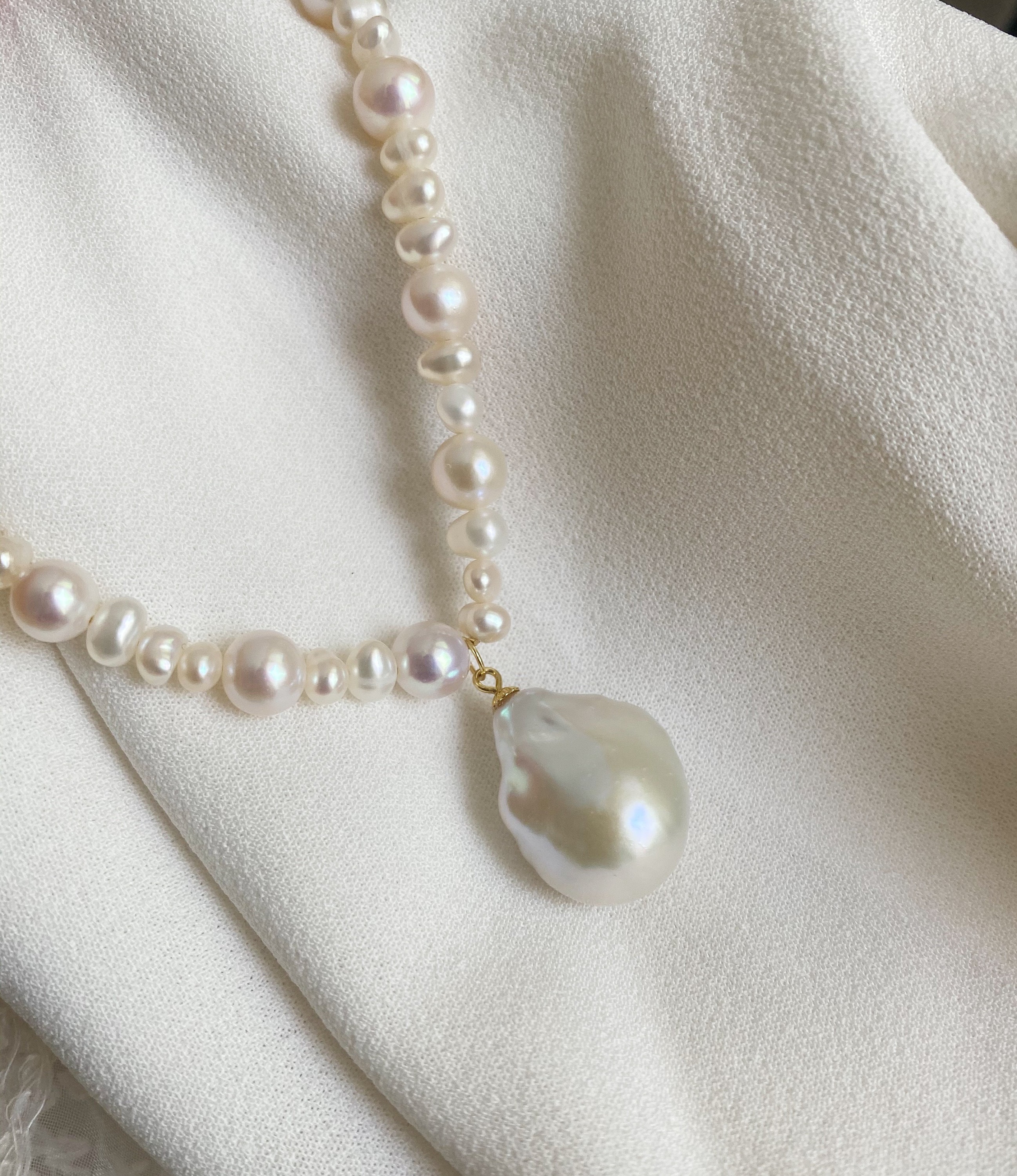 Handmade 18K Gold Lovers Keshi Pearl Necklace | Etsy