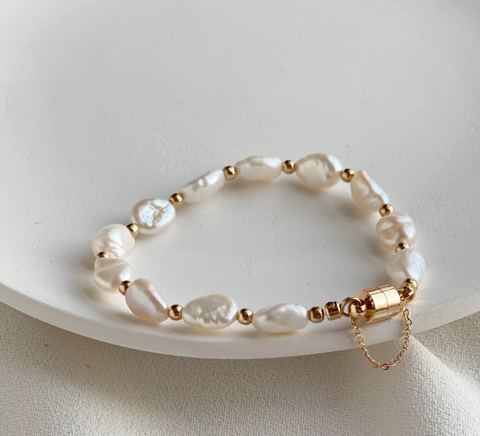 Handmade 18K Gold Gold Bead Fresh Water Keshi Pearl Bracelet - Etsy