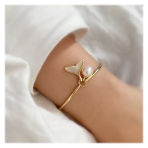 Handmade Whale&#39;s Talk Sterling silver Whale Tail Fresh Water Pearl Bangle ,bracelet , Necklace , Earring set 18K Gold  FindingYoYo