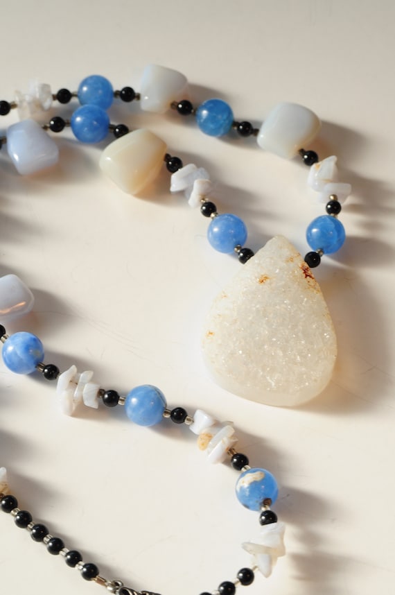 Rich Agate and Druzy Gemstone Necklace