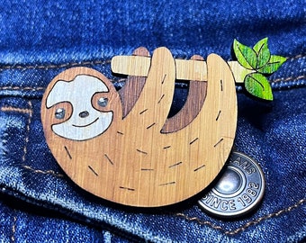 Cute hand painted sloth badge / brooch, bamboo, quirky, fun, handmade gift, wooden