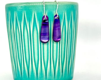 Upcycled purple soda can dangle earrings, elongated teardrop, hand-painted vibrant colours, one-of-a-kind, custom silver plated earwire