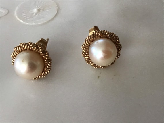 Pearl earrings - image 4