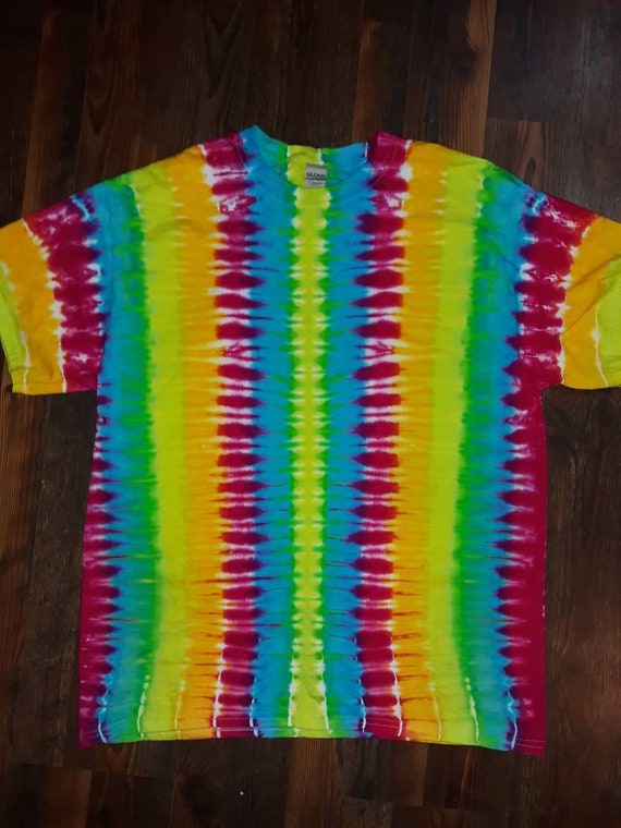 Large Striped Tie Dye Tshirt Colorful Tie Dye Large Tie Dye Etsy