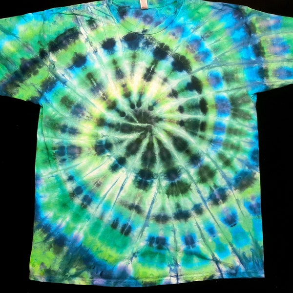 2XL PFD* Spiral Tie Dye Shirt, Multi-Color Tie Dye T-Shirt, Hippie Style, Hippie Clothing, Hippie Festival Wear, Adult Tie Dye Tshirt