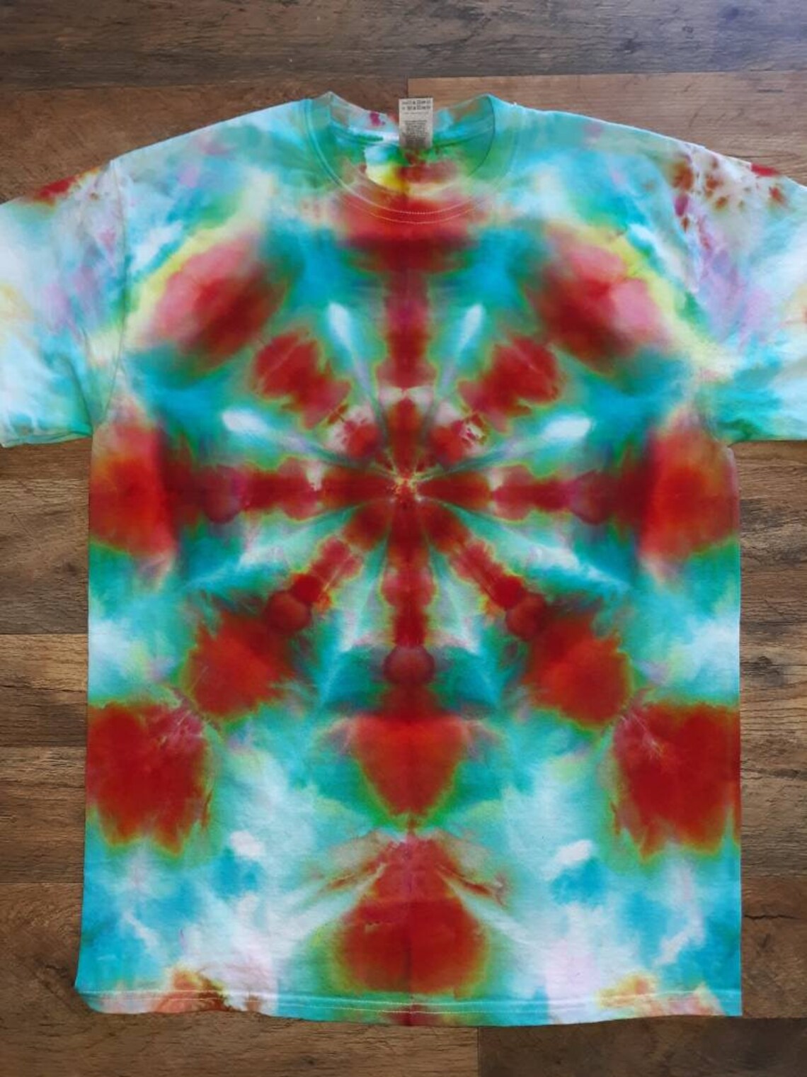 Medium Starburst Tie Dye Shirt Medium Tie Dye Tie Dye Tee Etsy