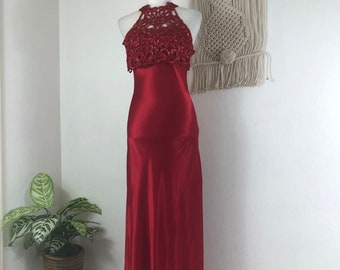 80s 90s vintage faviana red satin evening maxi gown size 4 S Small high neck lace sparkle glamour prom pageant showgirl valentine christmas