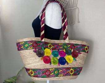 vibrant vintage woven straw colorful beach bag tote OS oversize shoulder bag summer purse festival boho ethnic mexican embroidered rosette