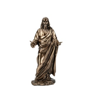 11.61 Inc Jesus Figurine Preacher