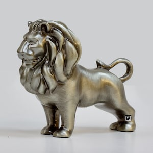 Solid Pewter Lion Statue. Lion sculpture. Sculpture Paperweight