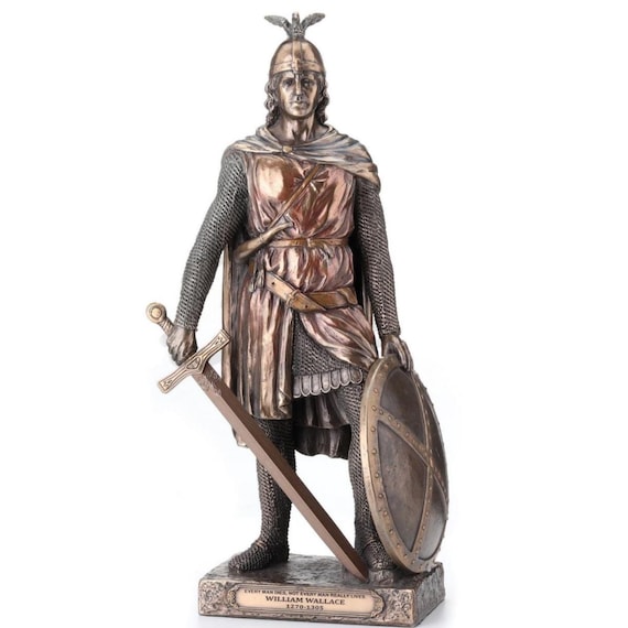 Scottish Knight Sir William Wallace Statue Scottish Hero Figurine | 11.5” Historical Decor