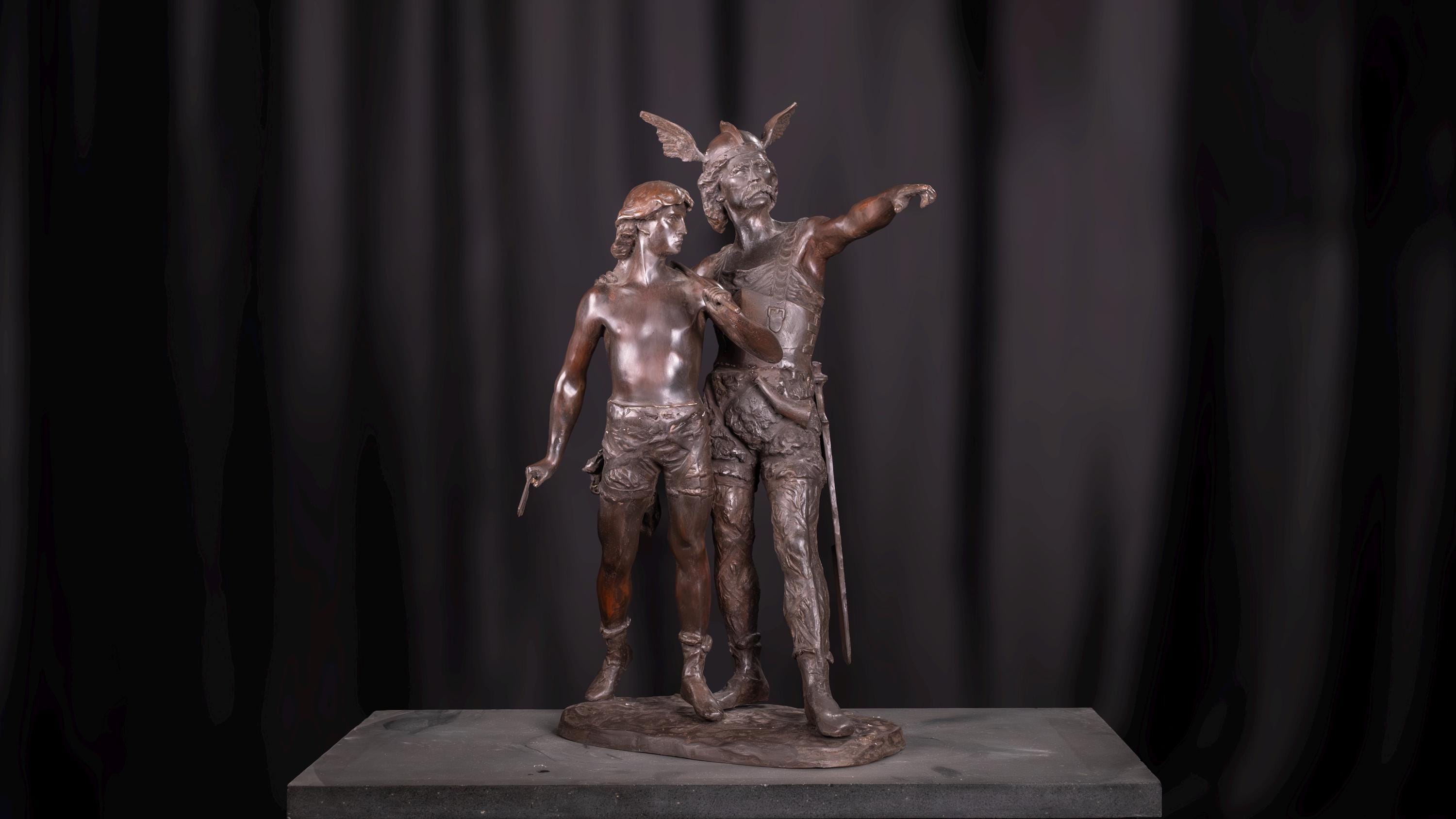 Bronze Vercingetorix and Son Sculpture: Lost Wax Viking Statue (33