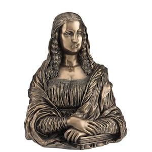 Monalisa Statue Sculpture.