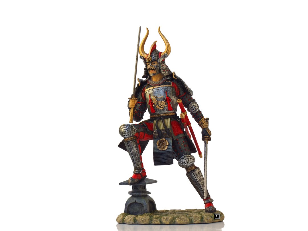 10 Inches Samurai Oda Nabunaga Resin Statue With Two Katanas. Oda