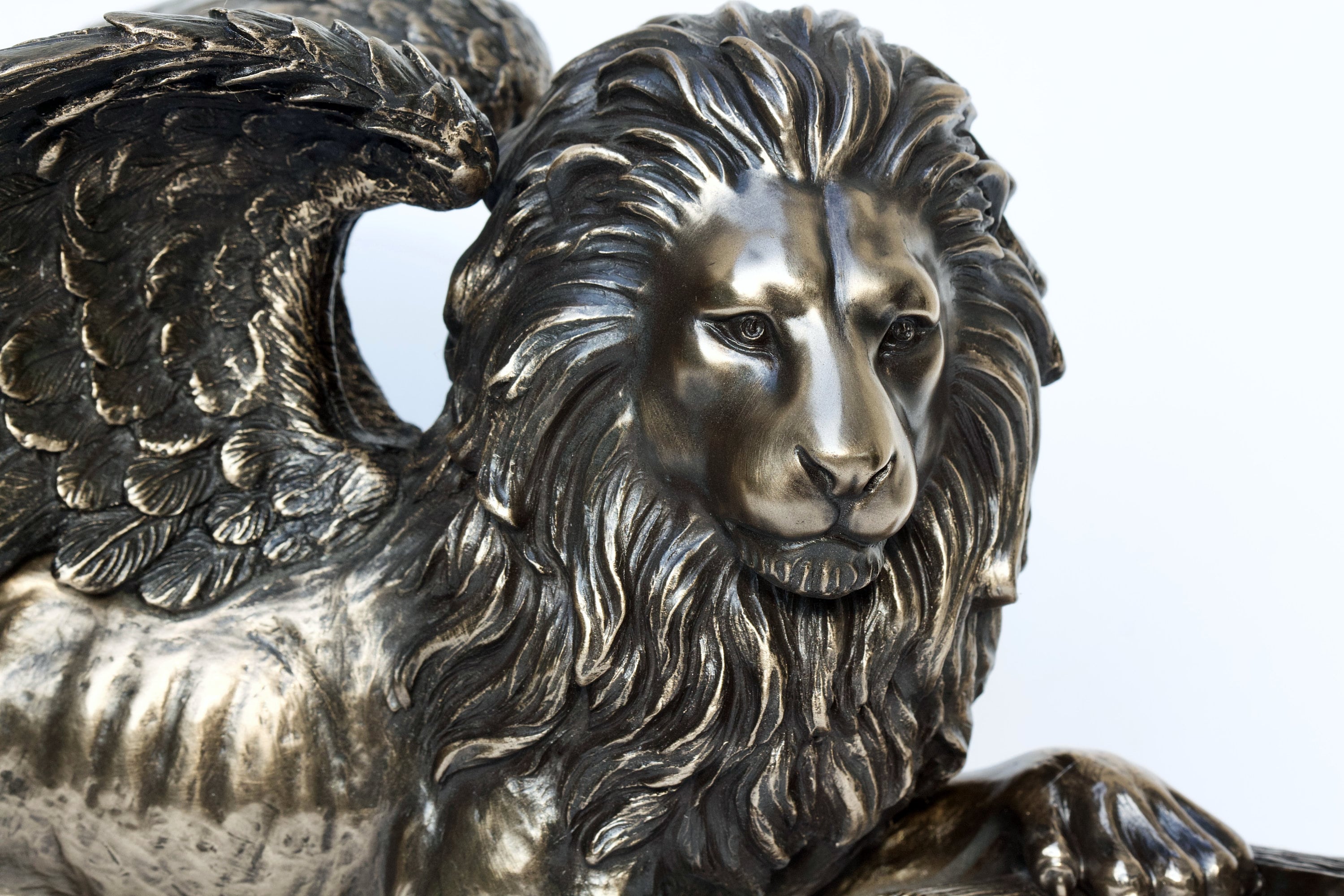 Top Collection 聖書 ライオンの像 聖書 聖書 - 翼のあるライ