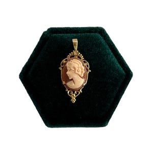 Vintage 10k Yellow Gold Cameo Pendant: 1940s Carved Shell Jewelry