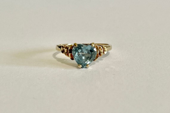 Blue Topaz  Ring -14k yellow Gold 1.71 CT Heart G… - image 1