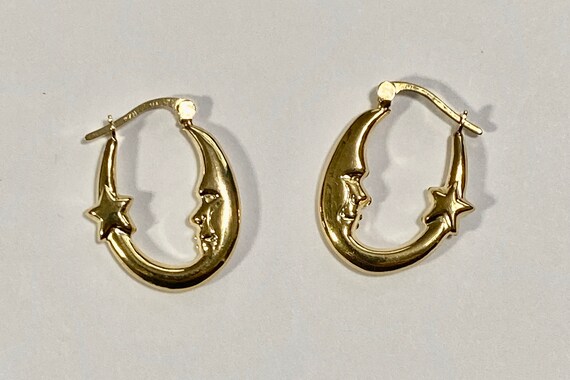 Crescent Moon and Star Hoop earrings-Vintage Moon