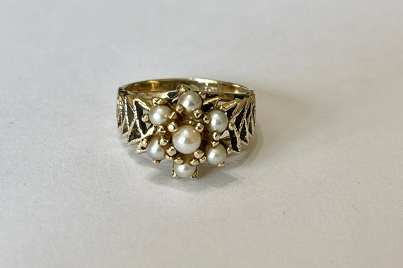 Seed Pearl Ring - 10k Yellow Gold Cultured Pearl … - image 6