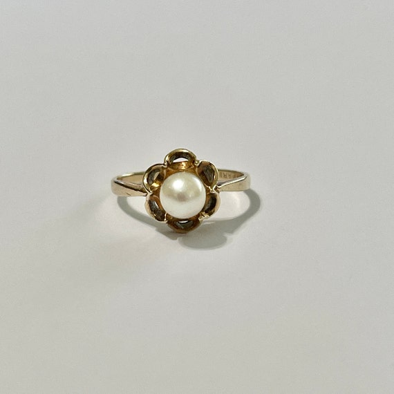 Vintage Cultured Pearl Ring 10k Yellow Gold Siffari Pearl Ring